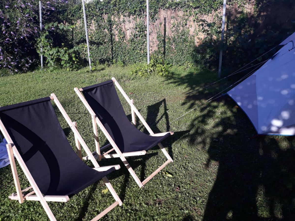 Camping Under The Walnut In Your Own Tent On A Shared Lot And Shared Bathroom Ljubljana Dış mekan fotoğraf